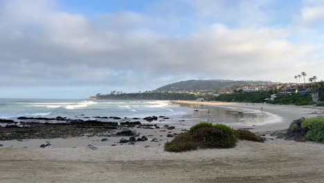 un hermoso amanecer en dana point, california