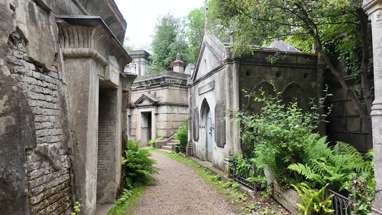 The fear of Highgate Cemetery, London, United Kingdom