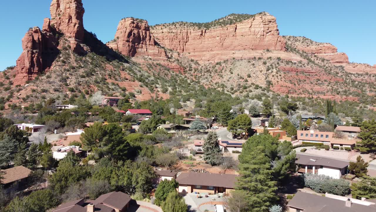 Sedona Vacation Rentals And Real Estate Properties In Red Rock, Arizona (USA); Single Family Homes With Spectacular Mountain Views; Aerial Flyover.