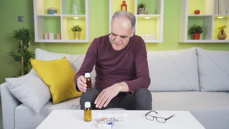 El-Anciano-Que-No-Recuerda-Su-Medicina.-Alzheimer.