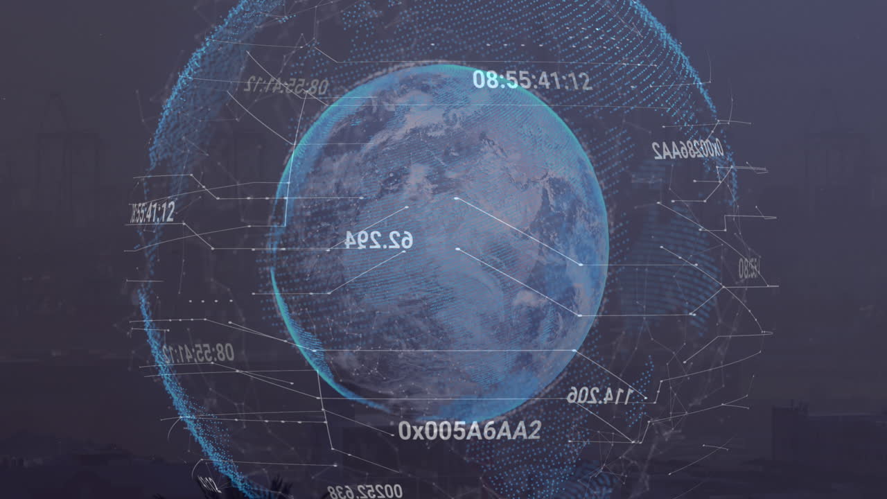 변화하는 숫자와 회로판 패턴의 애니메이션은 구름 하늘에 대한 나무 위에 지구를 둘러싸고 있습니다.