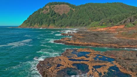 located in the cape perpetua scenic area, just three miles south of yachats oregon, thor's well is a bowl-shaped hole carved out of the rough basalt shoreline