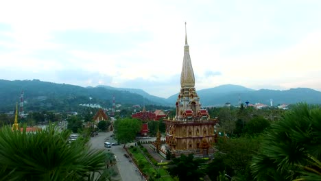 fotografía aérea alrededor del templo de chalong