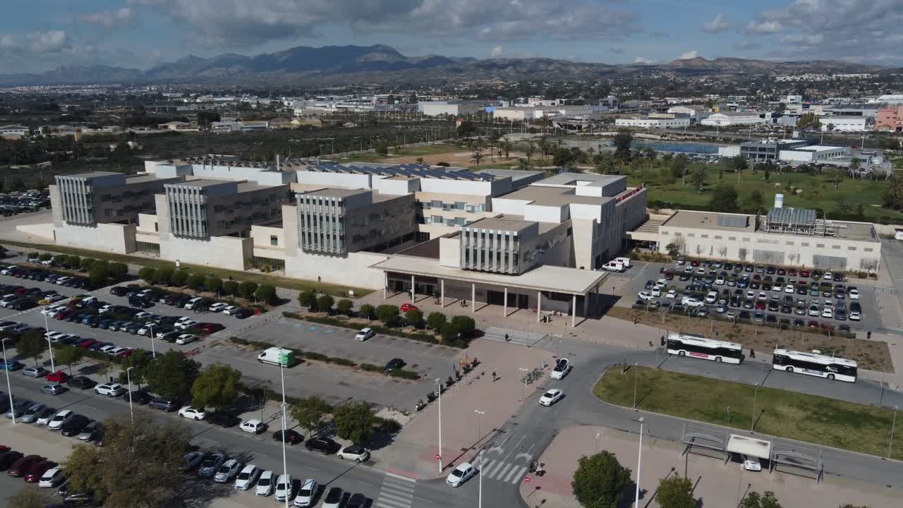 Vista aerea dell'Ospedale Vinalopó a Elche, Spagna