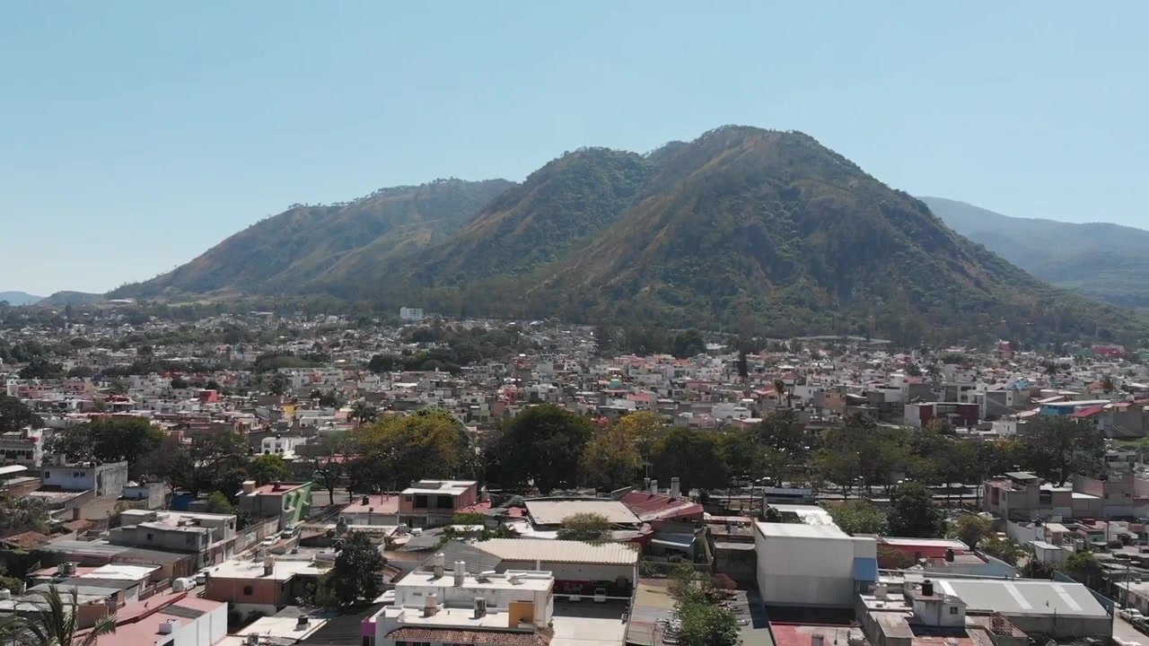 Una vista dall'alto di una popolare colonia "El Rodeo" nella città di Tepic, Nayarit, Messico