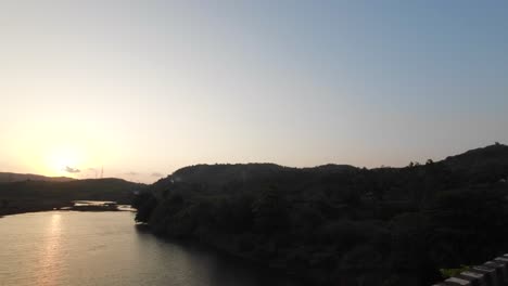 travelling-mumbai-to-malvan-wide-view-from-bus-window-in-evening