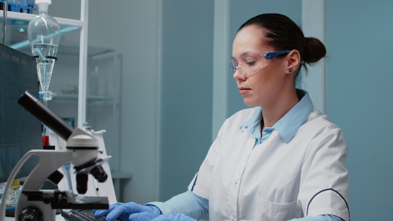 Scientist working in a laboratory