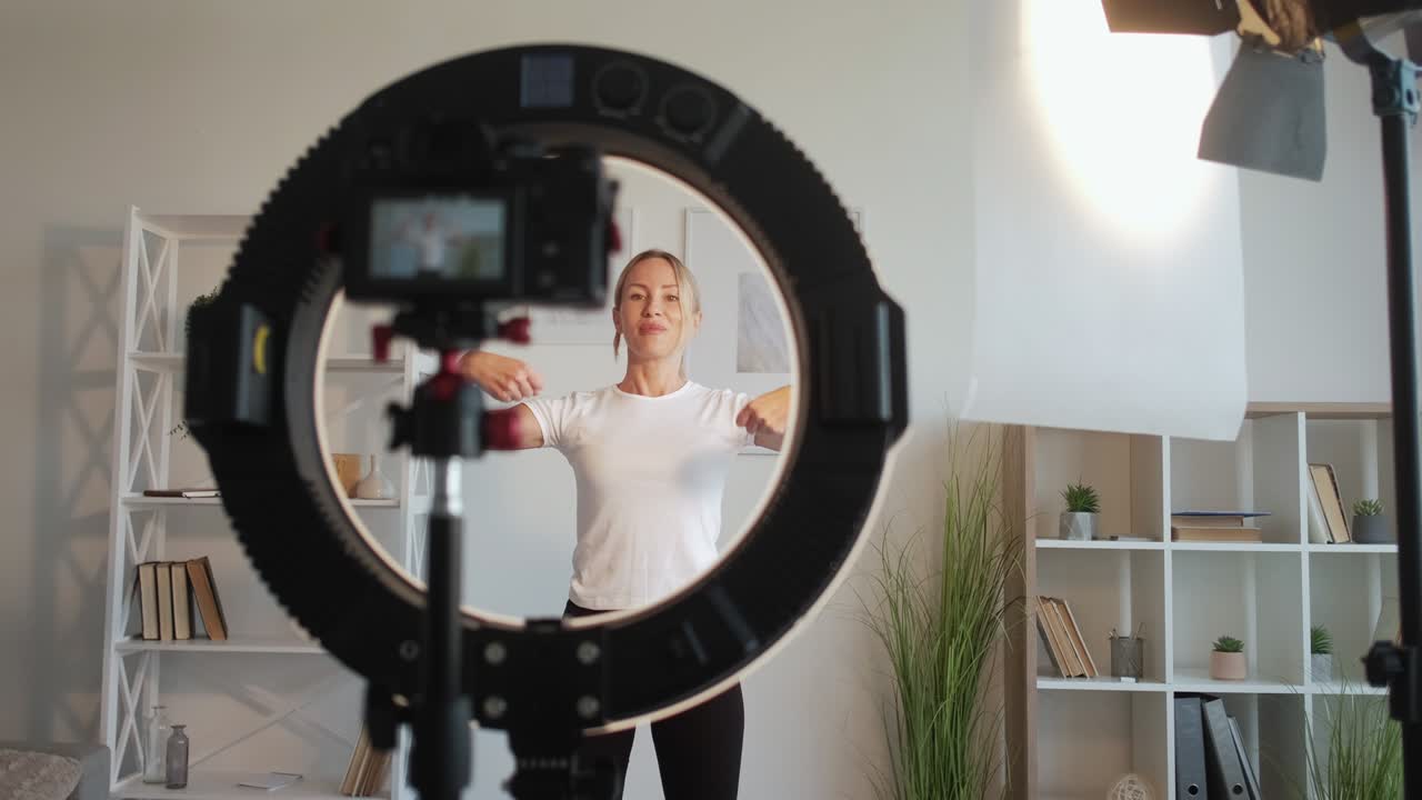 blog fitness mujer deportiva entrenamiento de video