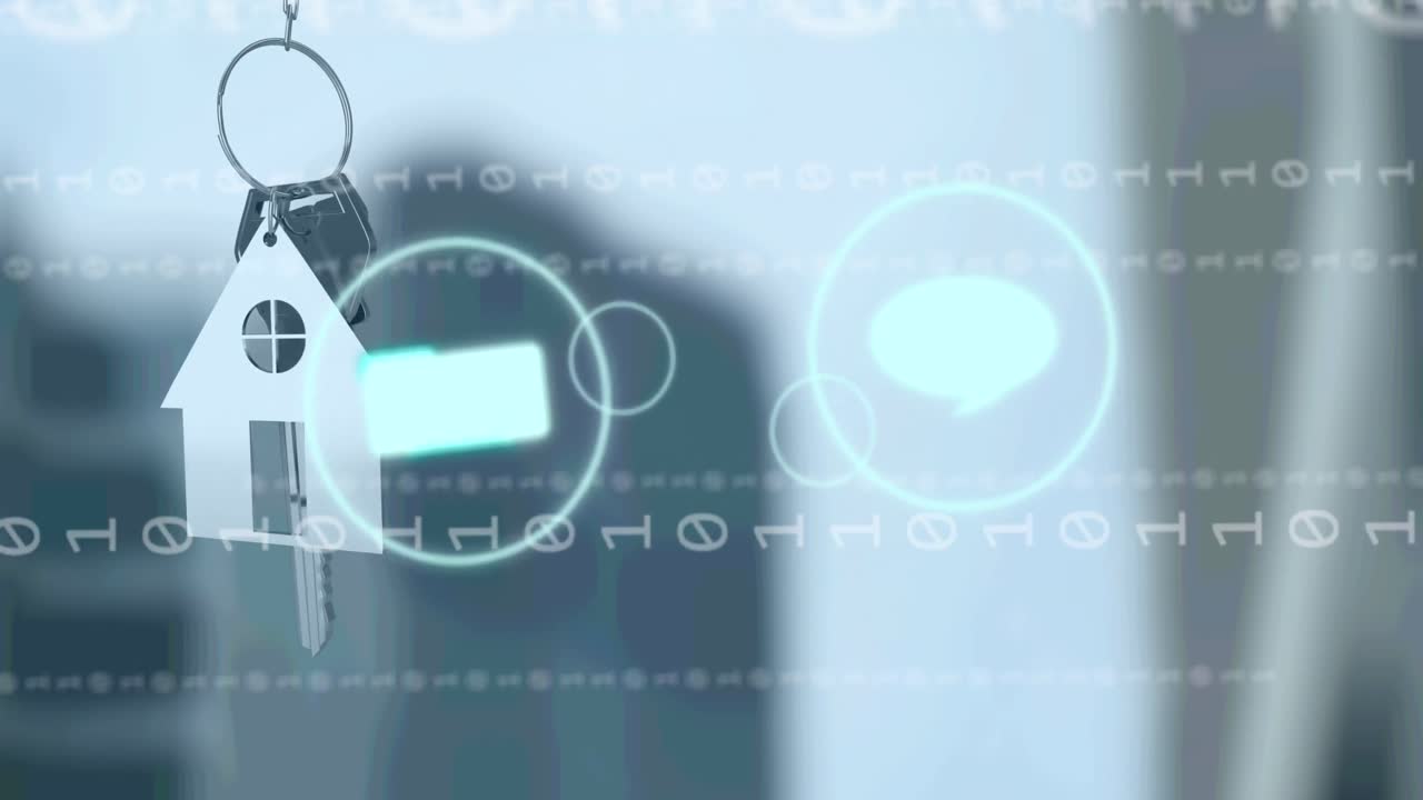 animación de iconos de medios y codificación binaria sobre la clave y la casa.