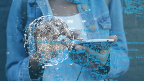 animación de procesamiento de datos y globo sobre icono wifi y mujer afroamericana usando teléfono inteligente
