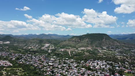 panorama aéreo de 360 grados de huajuapan de león, oaxaca, méxico