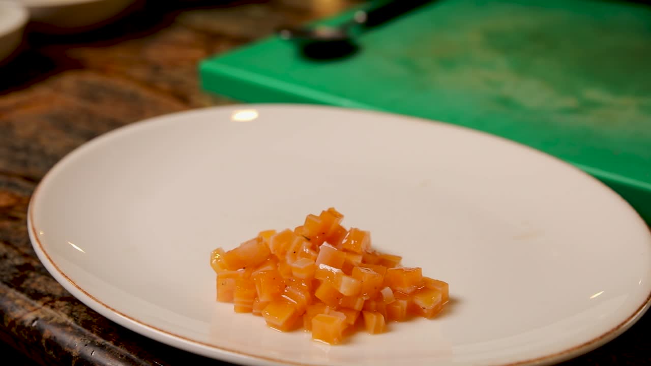 Preparando Prato de Salmão
