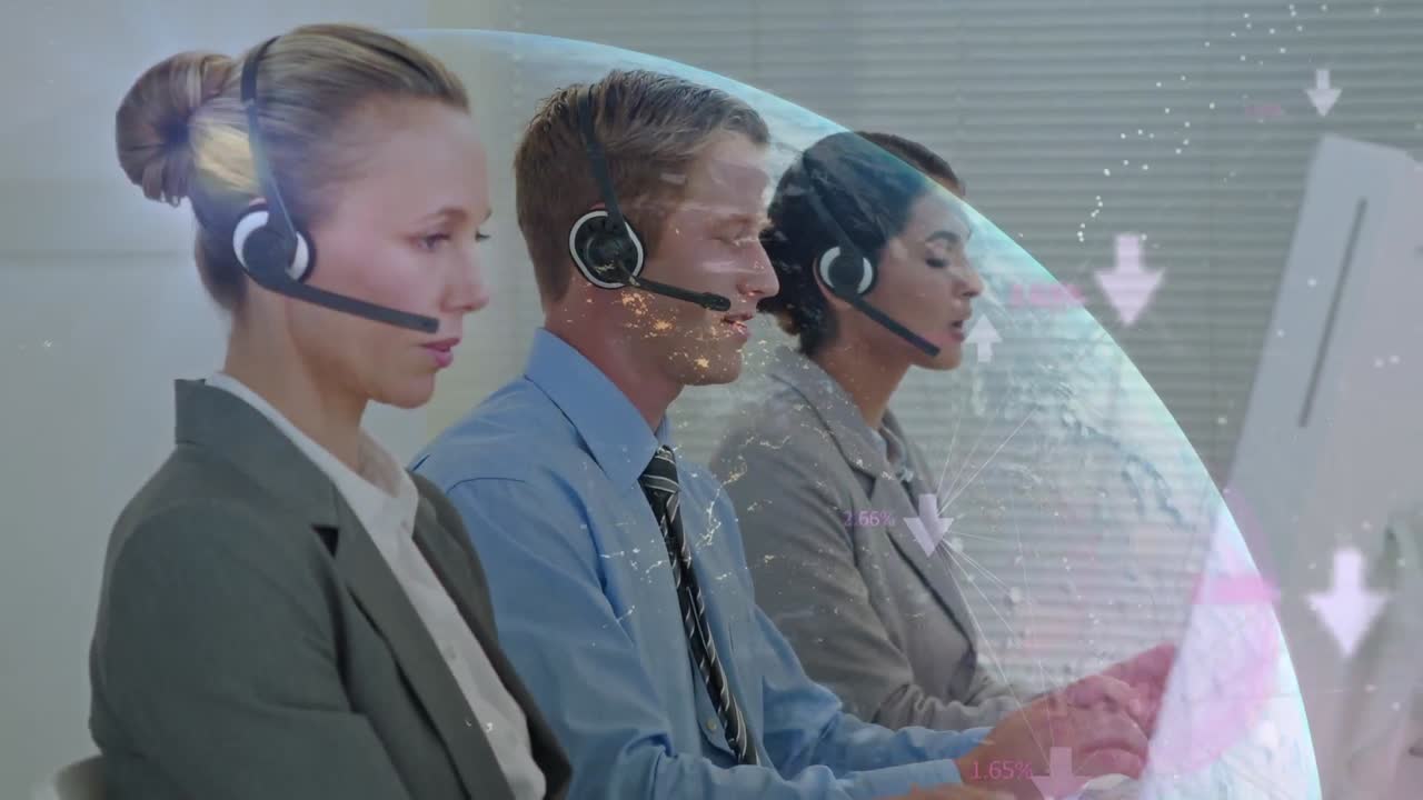 전화 헤드 ⁇ 을 사용하는 다양한 사업가들에 대한 지구와 데이터의 애니메이션