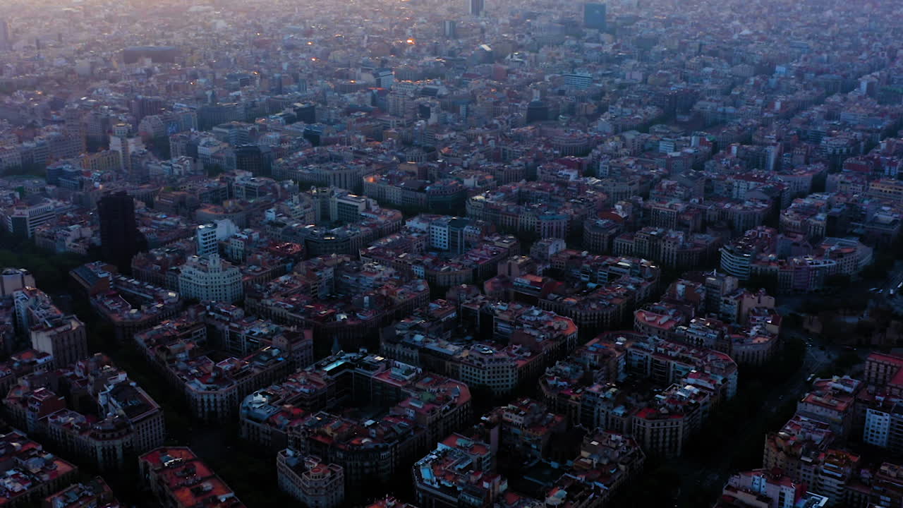 바르셀로나 도시 풍경 높은 각도 보기, 일몰 구름, 스페인