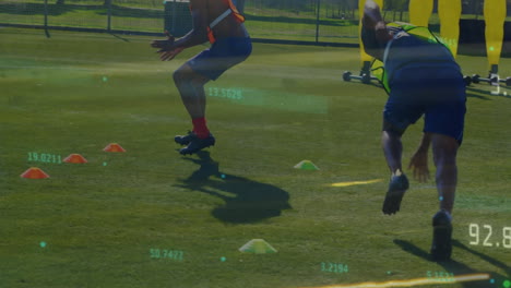 animación del procesamiento de datos estadísticos sobre jugadores de fútbol masculinos que realizan ejercicios de empuje.