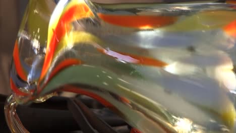 Detail-of-making-the-handle-of-a-glass-vase