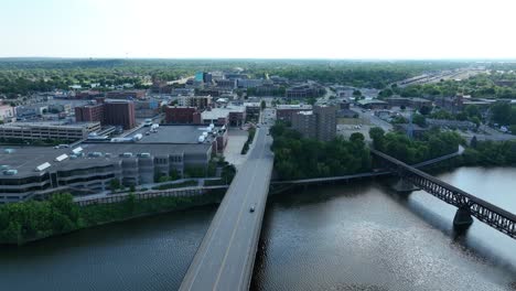 Saint-Cloud,-Minnesota-and-Veterans-Bridge-over-Mississippi-River