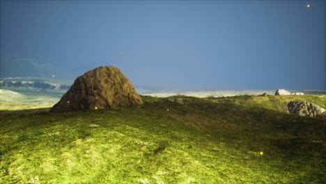 paisaje de montaña al atardecer con el tono en primer plano en el campo