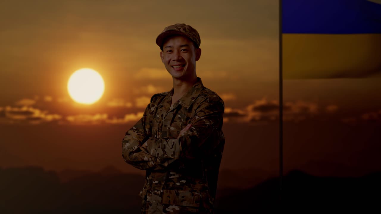 해가 지는 우크라이나 군인