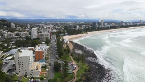 Skyscrapers-Beside-The-Burleigh-Heads-Mainland-At-Gold-Coast-City-In-Queensland,-Australia