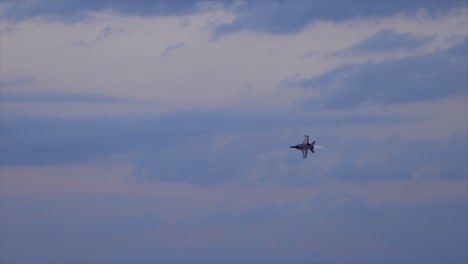 Fa-18-Lockheed-Martin-F-22-Raptor-Militär-Luftwaffe-Top-Gun-Hornet-Fliegende-Kriegsführung-Krieg