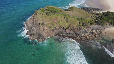 Luftbild-Von-Norries-Headland-Und-Cove-Beach---Cabarita-Beach-Whale-Lookout-In-NSW,-Australien