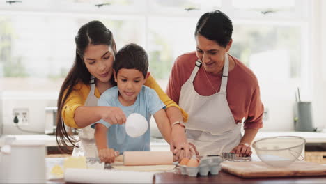 Kind,-Lernen-Und-Kochen-Mit-Der-Mutter