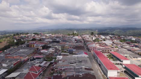 Aerial-view-over-the-cityscape-of-Filandia,-sunny-day-in-Colombia,-South-America