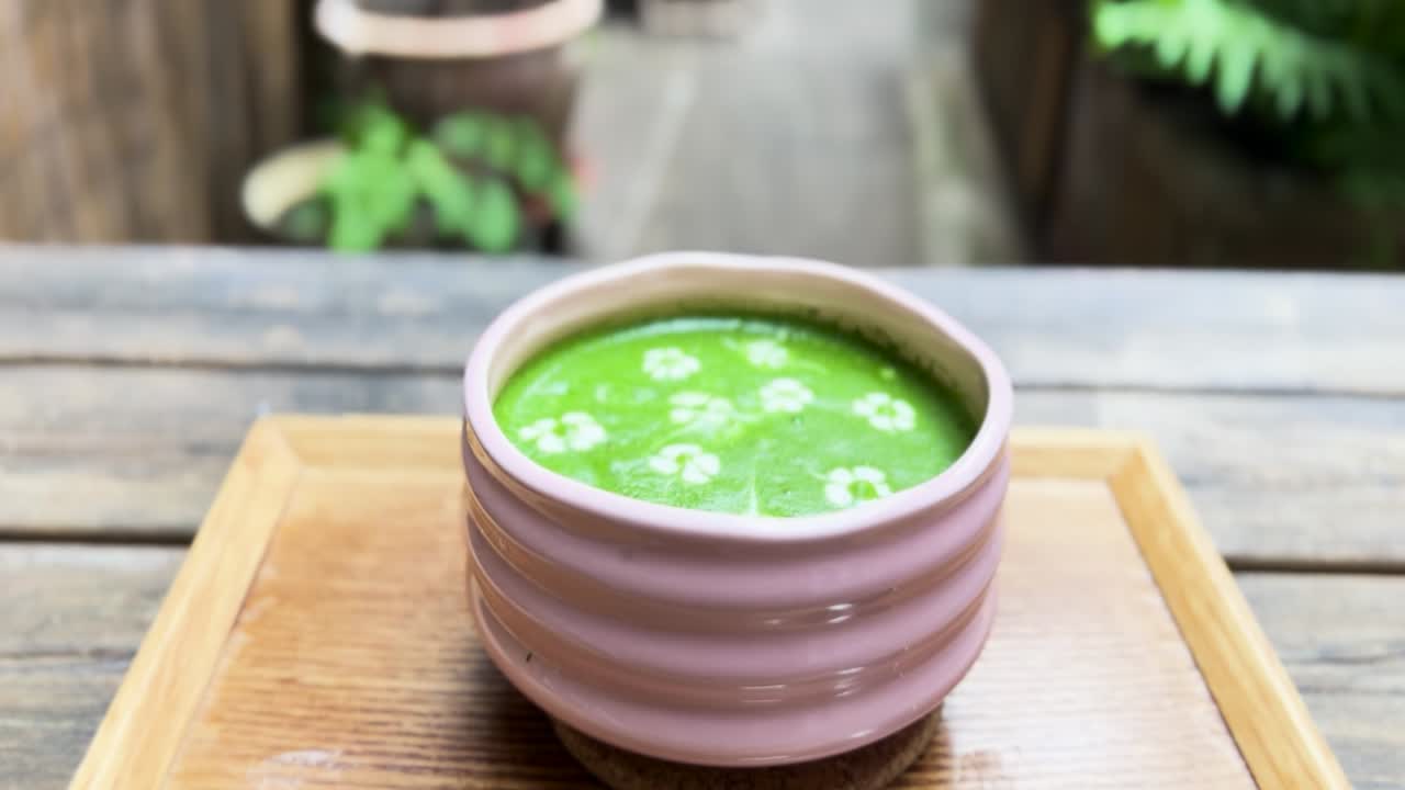 Japanese Cafe Matcha Latte Pink Bowl with Flower Art