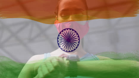 animación de una mujer con máscara facial durante el ejercicio sobre la bandera de la india