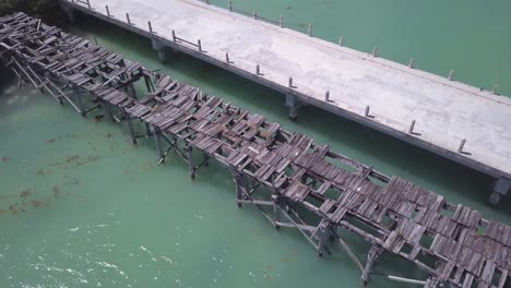 Vista-Aérea-De-Gran-Angular-De-Los-Puentes-De-Boca-Paila-Viejos-Y-Nuevos-En-México