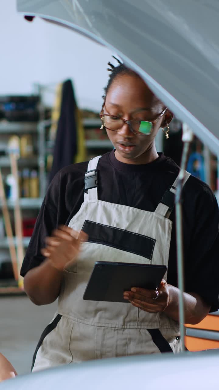 Vertical video Professional calculates car fix services