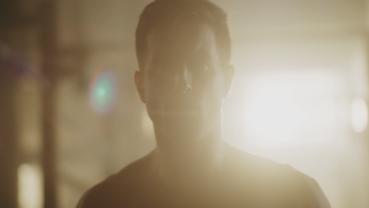 체육관에서 남자