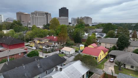 Casas-En-El-Interior-De-La-Ciudad-De-Estados-Unidos