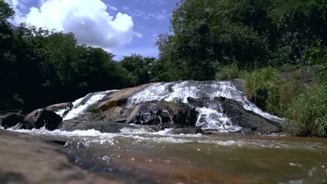 Beautiful-waterfall-in-slow-motion