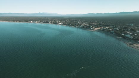 bay of la ventana in baja california