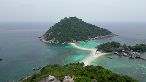 imágenes de aviones no tripulados de la isla de nangyuan, tailandia
