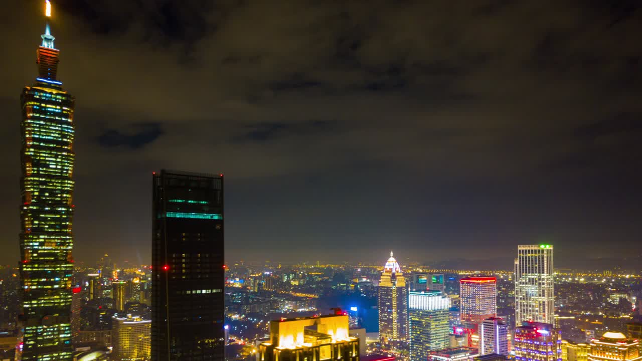 noite iluminada taipei paisagem da cidade famosa torre panorama aéreo 4k timelapse taiwan