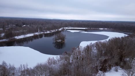nieve de invierno hielo lago bosque bosque cielo nublado alemania