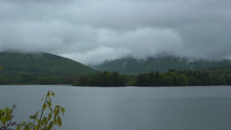 Stunning,-rainy,-atmospheric-day-on-a-pristine-mountain-lake-in-the-Appalachian-mountains