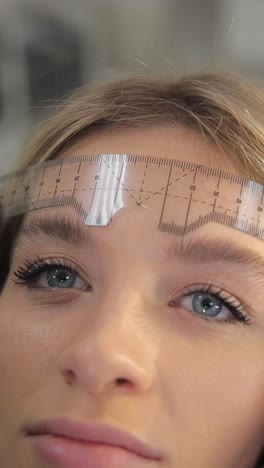eyebrow procedure measurement