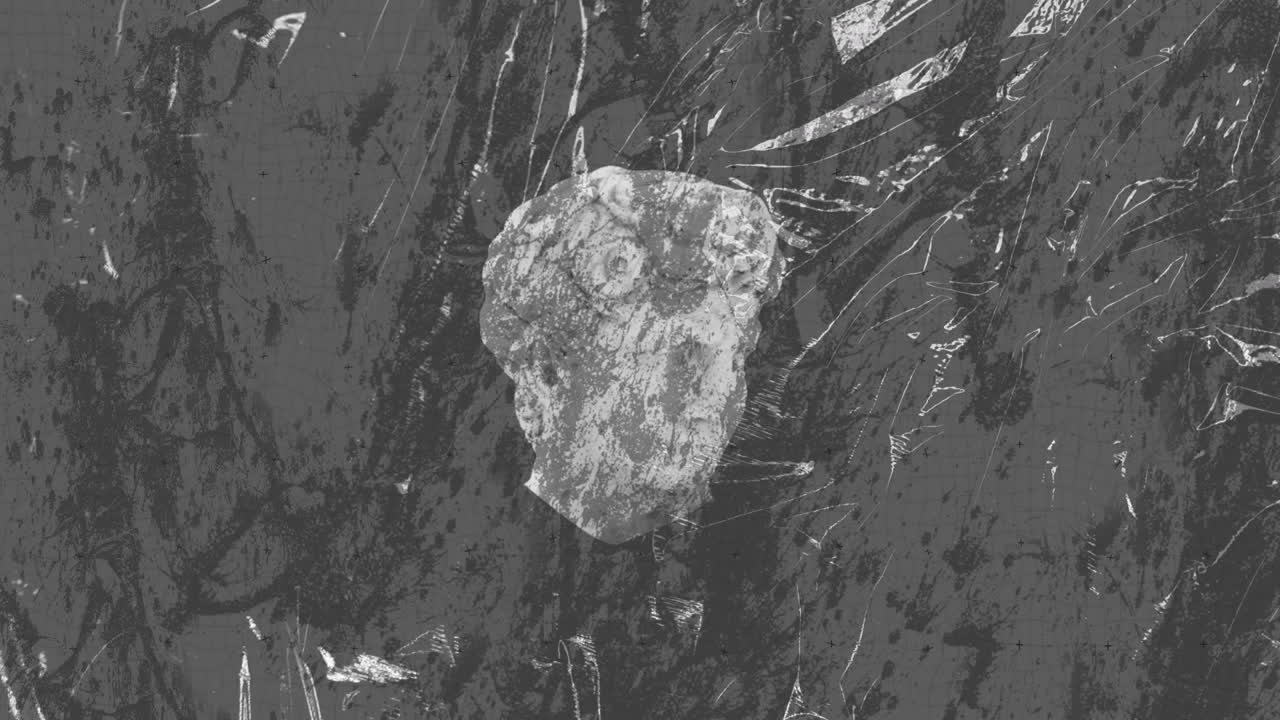 animación de una escultura antigua de cabeza cortada sobre un fondo gris.