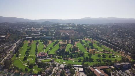 Imágenes-Aéreas-Del-Club-De-Campo-Del-Campo-De-Golf