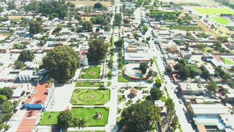 árbol-De-Tule,-Oaxaca-México,-Drone-Con-Vista-Aérea