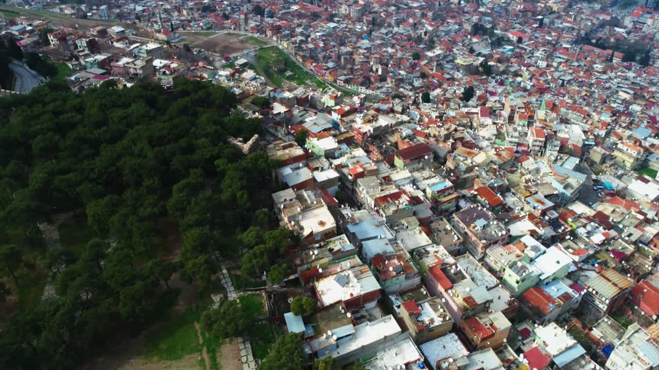 tiroteo general de izmir, tiroteo general de izmir con bandera turca
