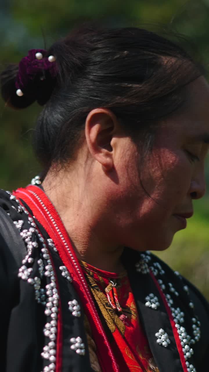 Portrait of a woman in traditional clothing