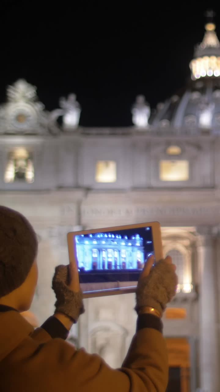 Photographing St. Peter's Basilica at Night