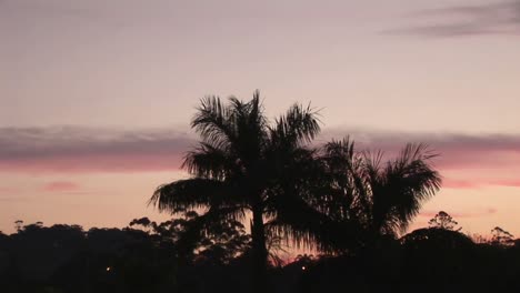 el lapso de tiempo de la puesta de sol.