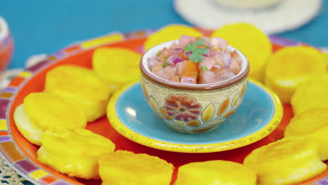 bocadillo de llapingachos o papas ecuatorianas