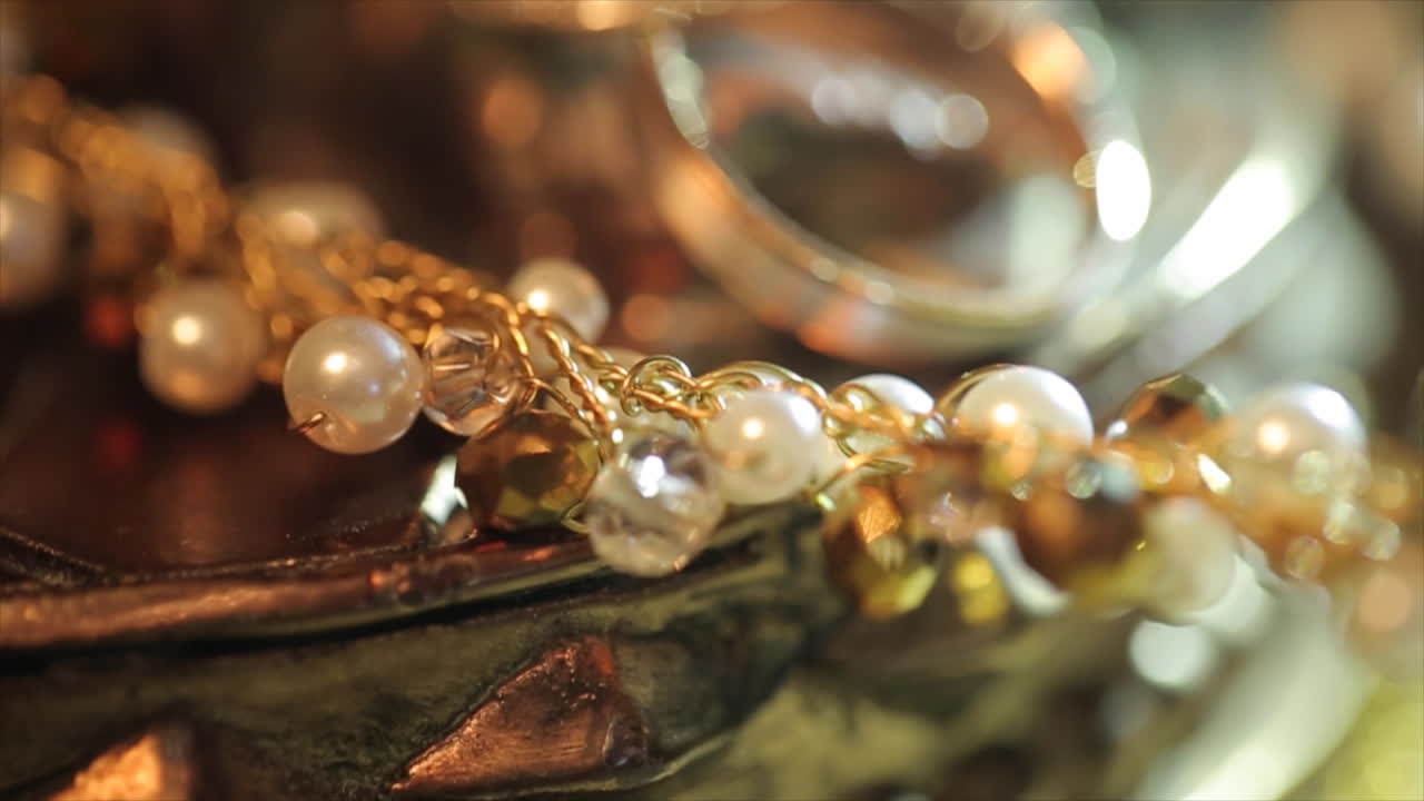 결혼 반지 및 보석